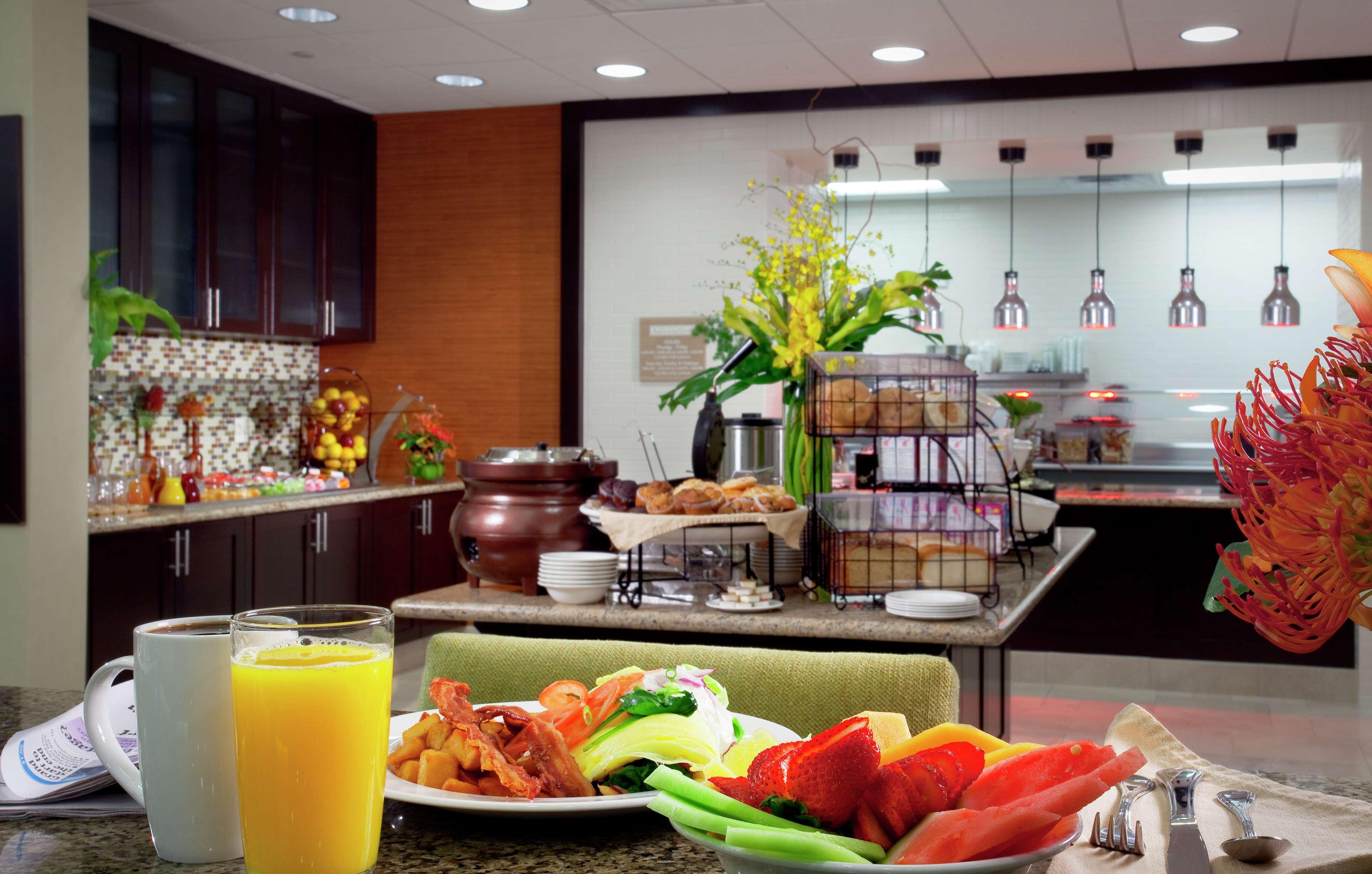 Hilton Garden Inn Seattle/Bothell Nhà hàng bức ảnh
